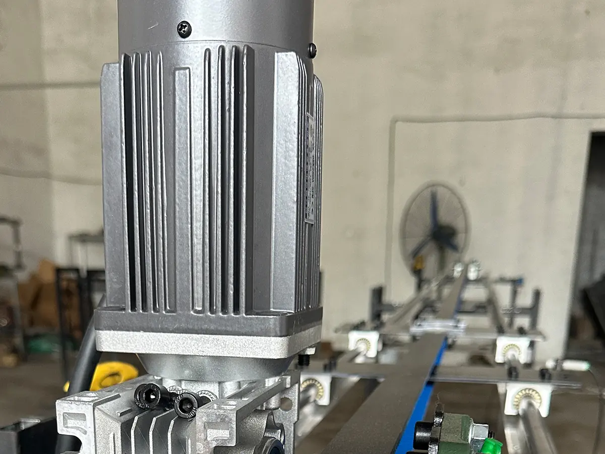 Alibaba dumbwaiter sourcing - load testing at the ServLifts factory
