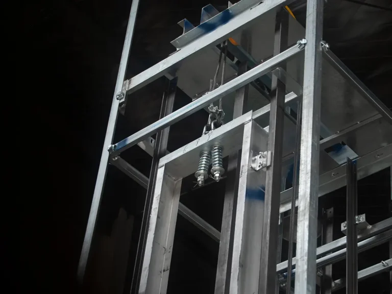 Dumbwaiter factory workshop in China - ServLifts