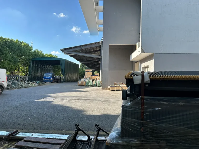 Dumbwaiter supplier loading an export shipment at the ServLifts factory, Suzhou, China