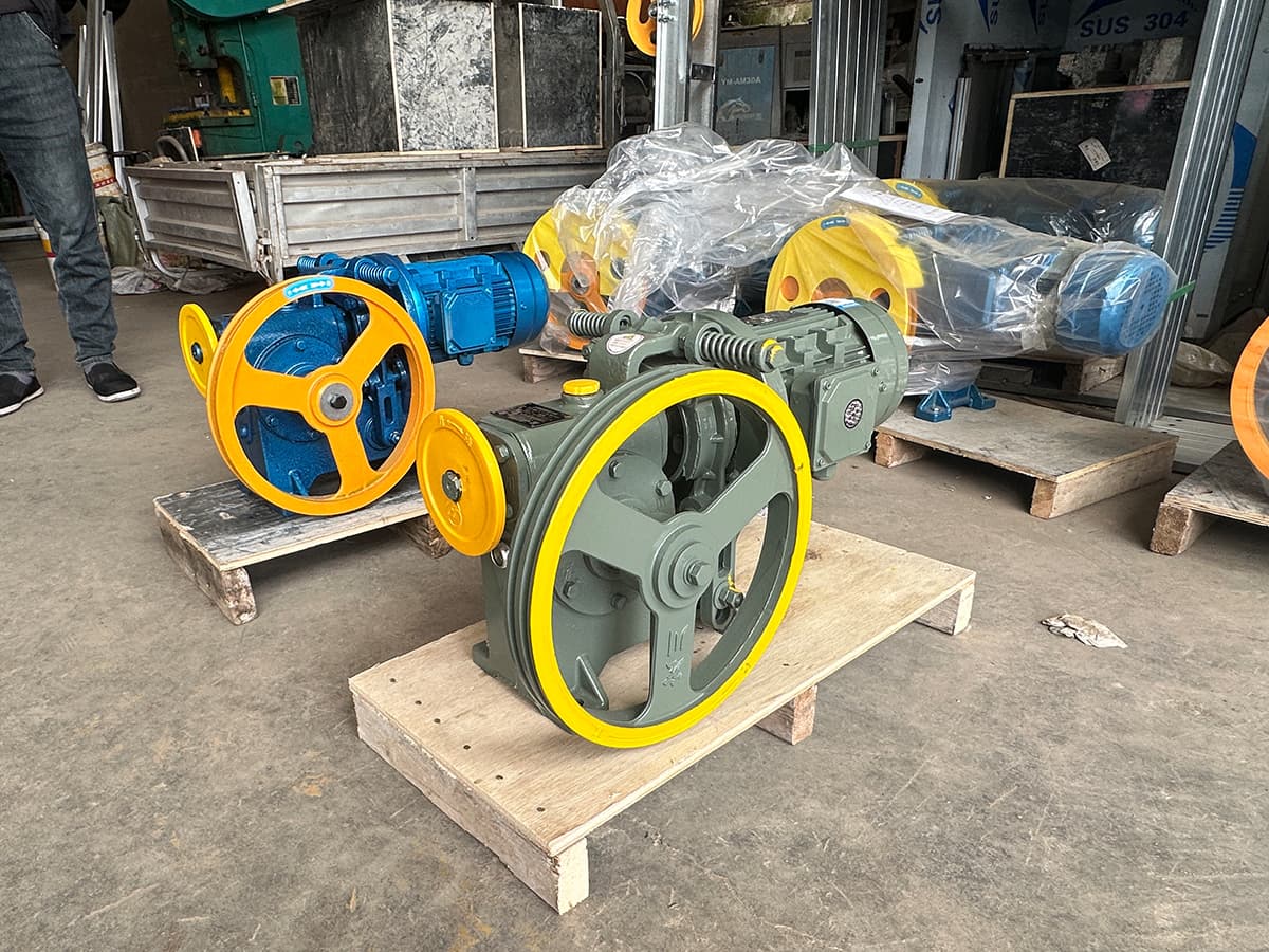 Dumbwaiter installation cost - traction machine from ServLifts